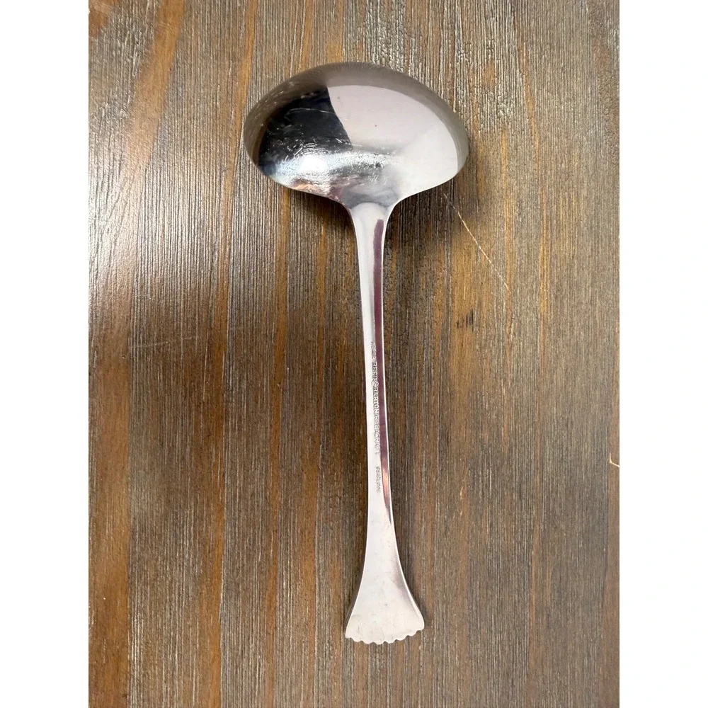 Vintage Reed & Barton Rebacraft Bretton Woods Shell Stainless Steel Gravy Ladle